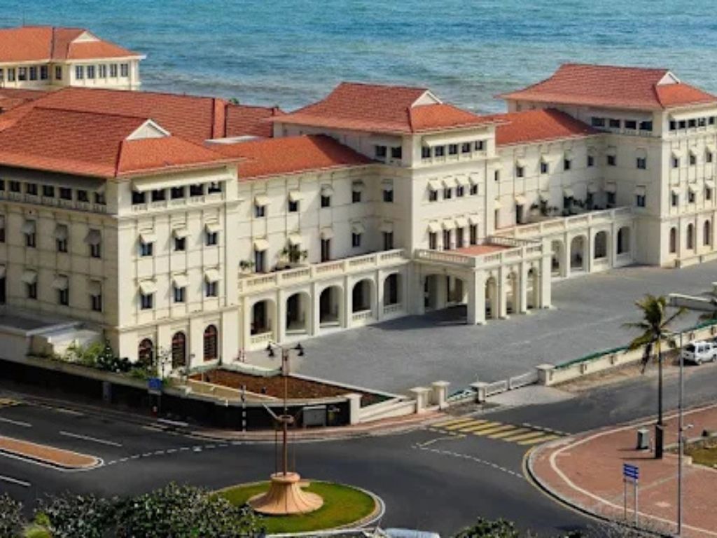 Visit Water Front Casino at the Galle Face Hotel
